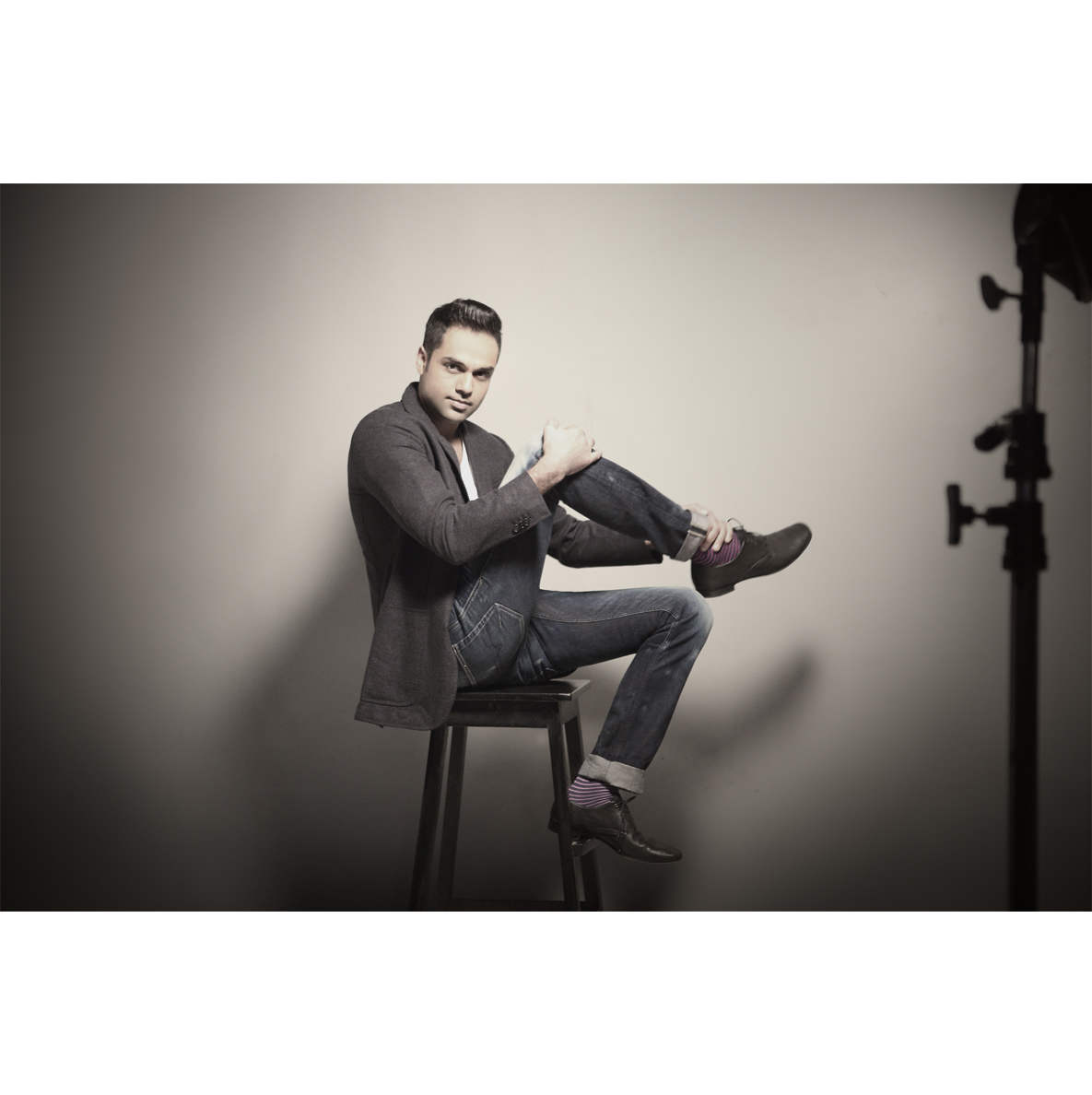 Abhay Deol Posing For Camera