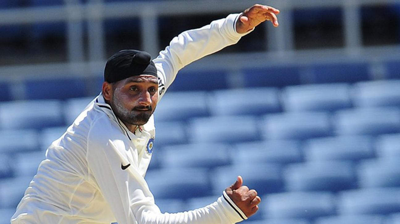 Harbhajan Singh Practice On Pitch