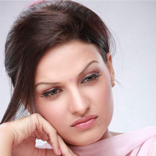 Himanshi Khurana Giving Sad Pose