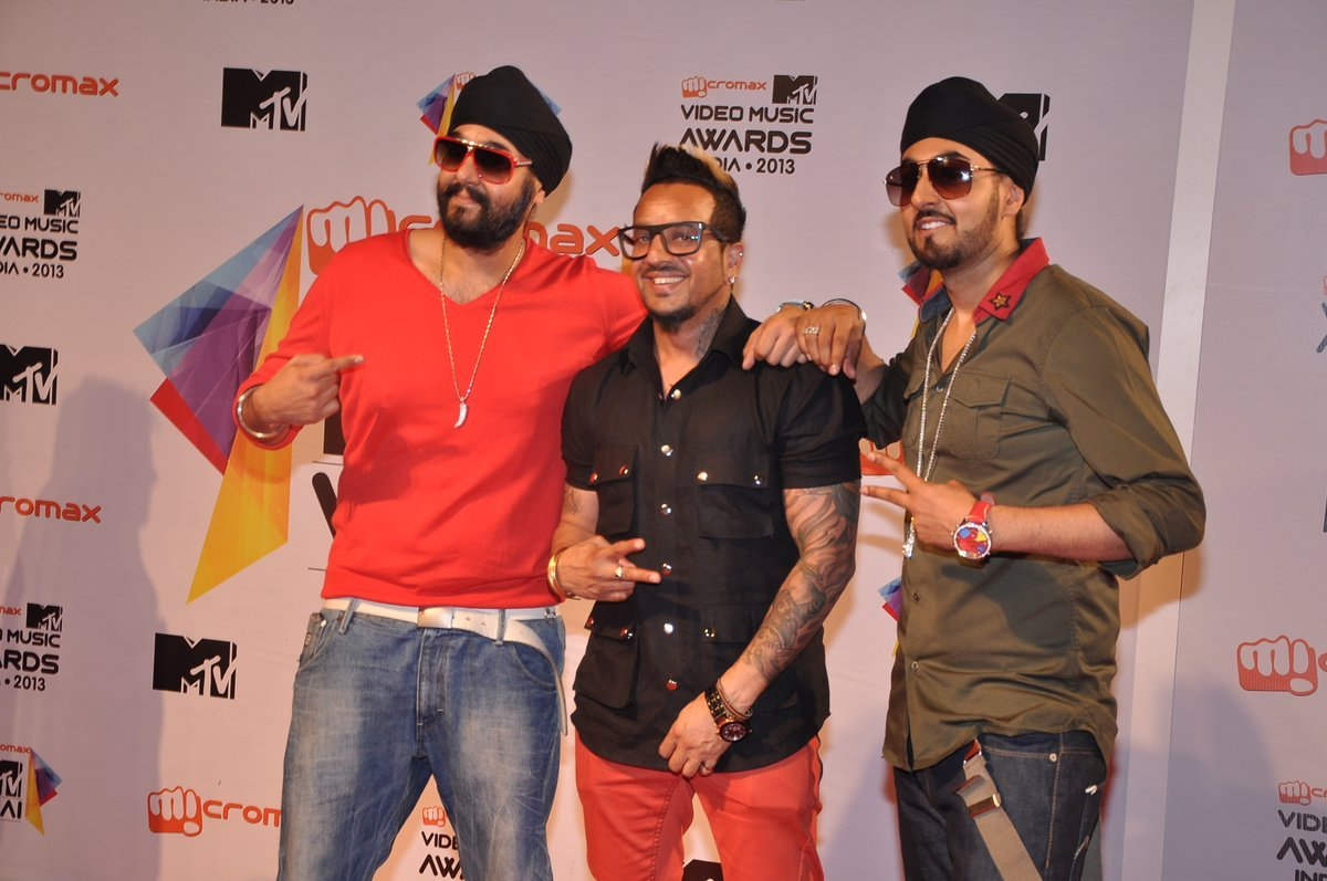 Jazzy B And Rdb Singers