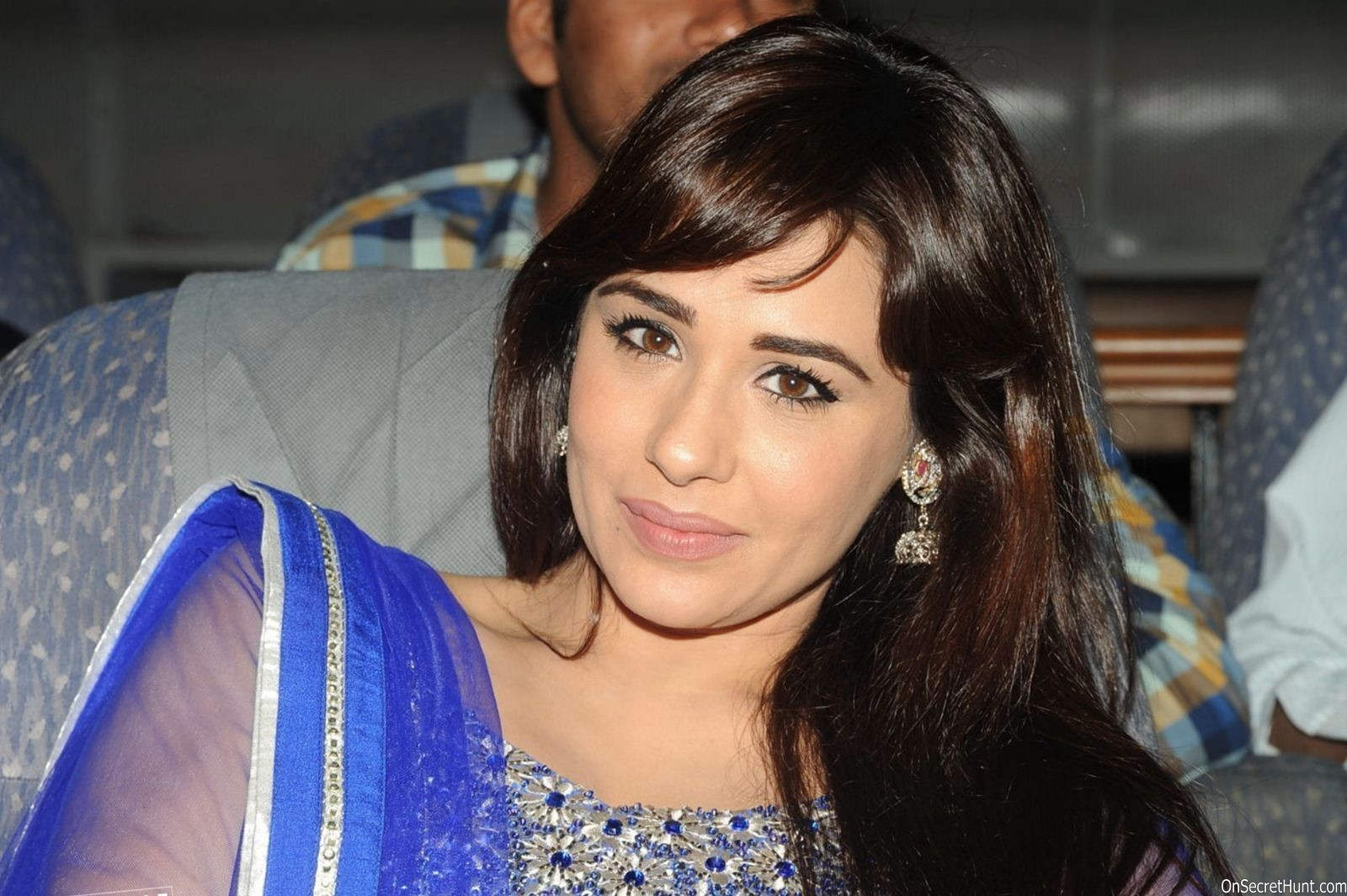 Model Mandy Takhar Photo