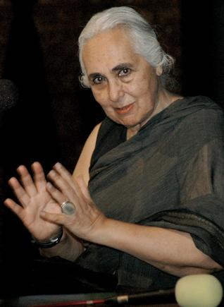 Romila Thapar Indian Famous Writer