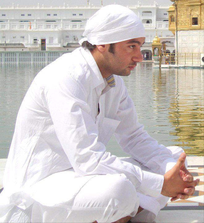 Sippy Gill At Golden Temple