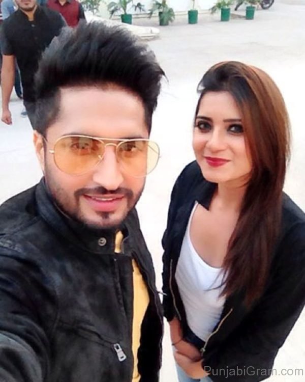 Aakanksha Sareen With Jassi Gill-226