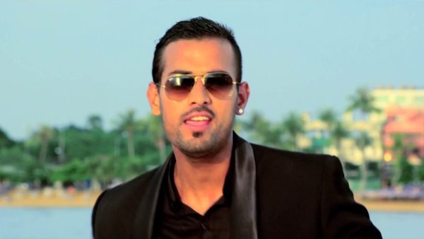 Garry Sandhu In Black Coat Pant