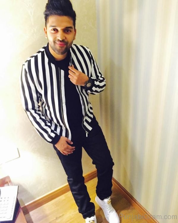 Good-looking Guru Randhawa-29504