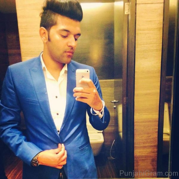 Guru Randhawa Looking Good-328