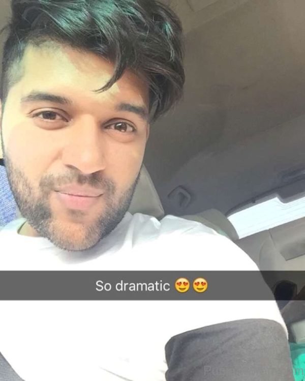 Guru Randhawa Selfie-14630