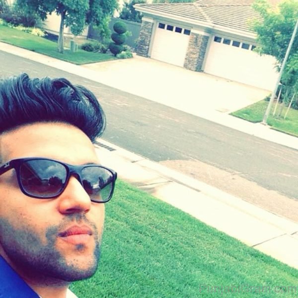 Guru Randhawa Selfie In Goggles-144