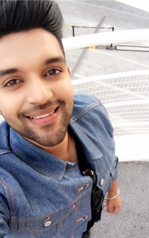 Guru Randhawa Taking Nice Selfie