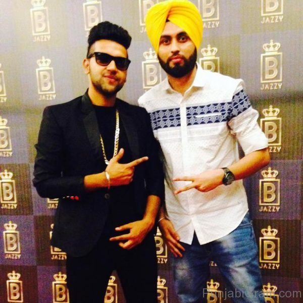 Guru Randhawa With Hundal-224