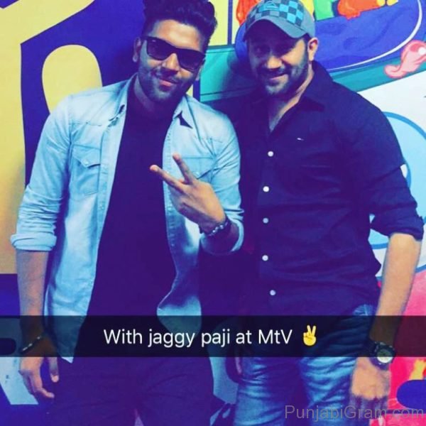 Guru Randhawa With Jaggy-371