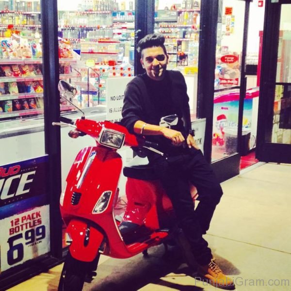 Guru Randhawa With Scooter-127