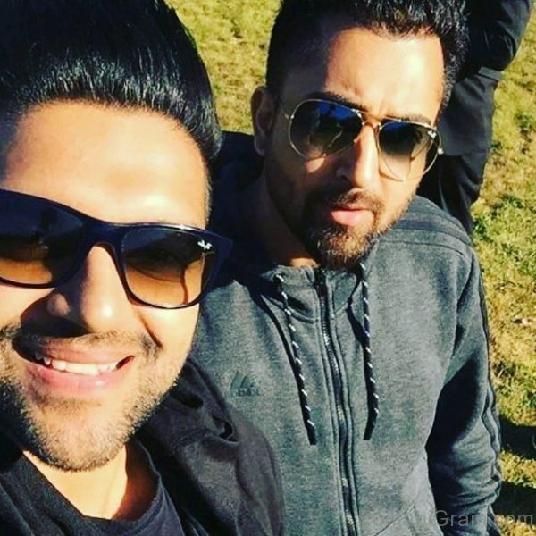 Guru Randhawa With Sharry Mann-426