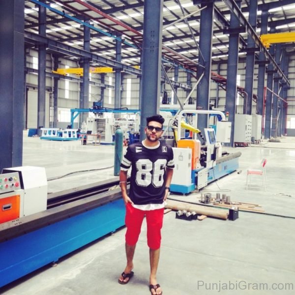 Image Of Guru Randhawa-687