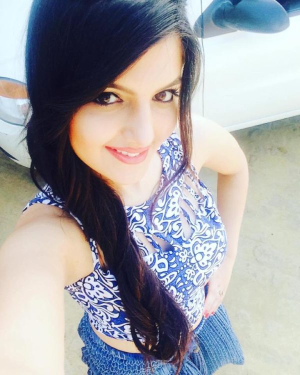 Image Of Tanvi Nagi Selfie-002