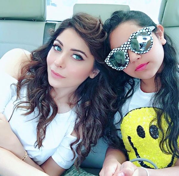 Kanika Kapoor At Australia With Daughter