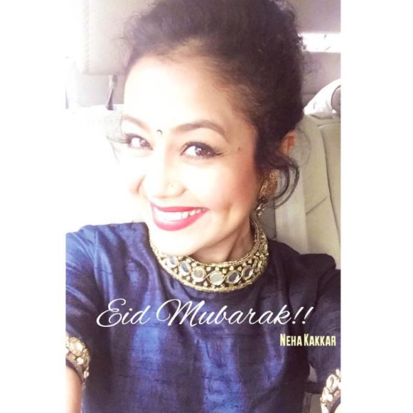 Neha Kakkar Looking Good-031