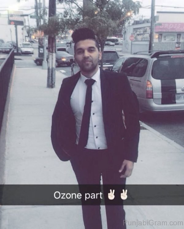 Photo Of Elegant Guru Randhawa-19009