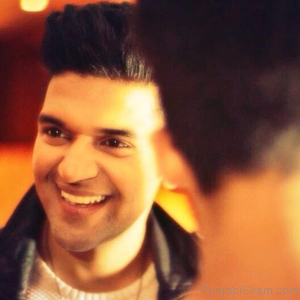 Photograph Of Handsome Guru Randhawa-59210