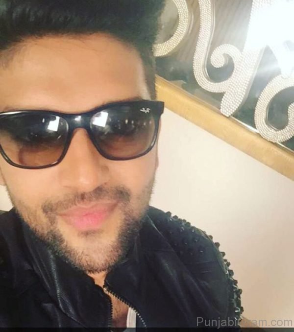 Pic Of Good-looking Guru Randhawa-30703