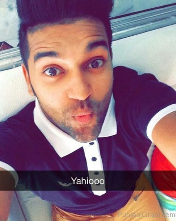 Pout Image Of Guru Randhawa-145