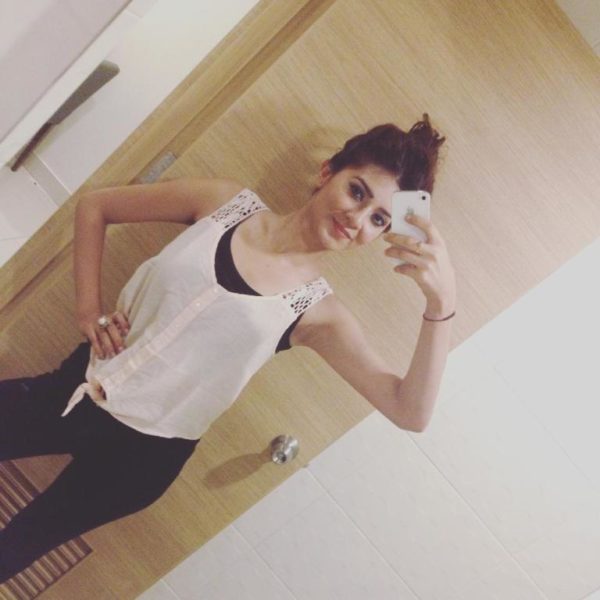 Selfie Of Aakanksha Sareen-00006