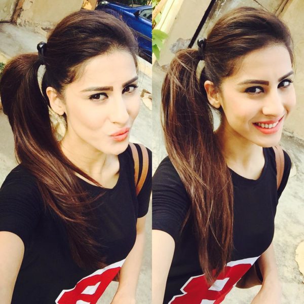 Sheetal Thakur Making Side Pony -090308