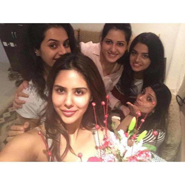 Sonam Bajwa Taking Selfie With Friends