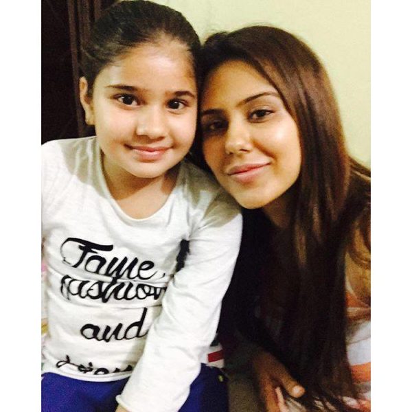 Sonam Bajwa With Cute Girl