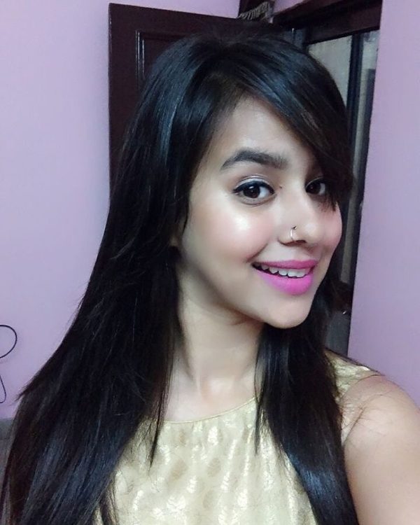 Sunanda Sharma In Straight Hairs-093