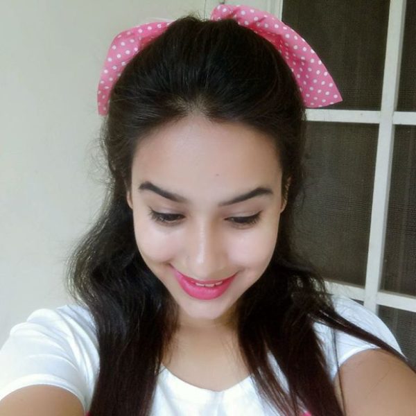 Sunanda Sharma Looking Cute In Pink Lipstick-080