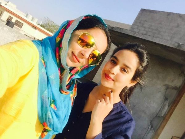 Sunanda Sharma With Mother-211