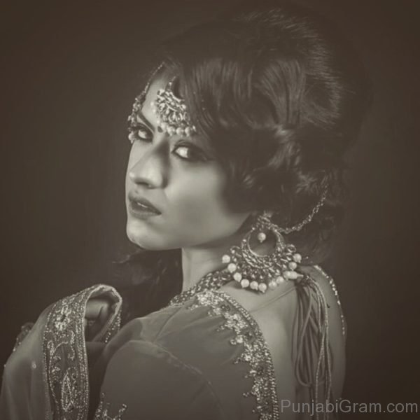 Black And White Image Of Simi Chahal -00453