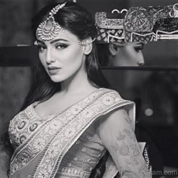 Black And White Photo Of Ginni Kapoor-284