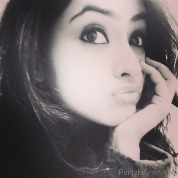 Black And White Photograph Of Simi Chahal -00317