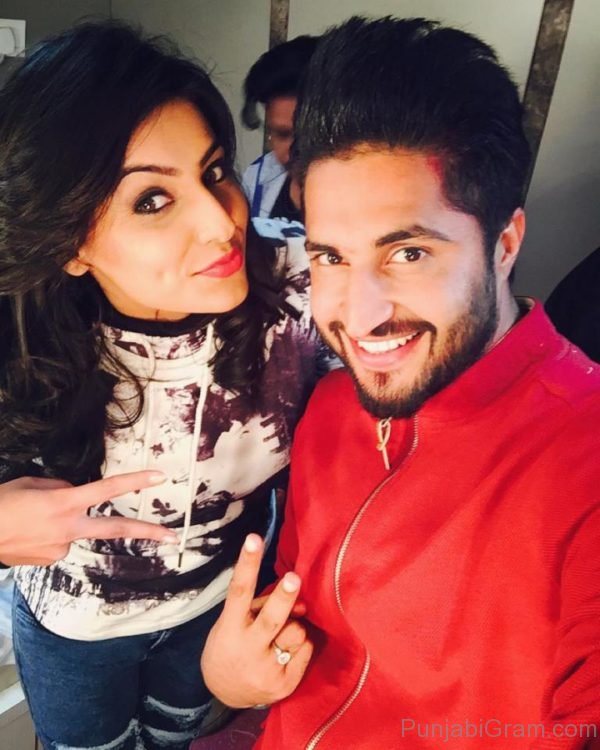 Ginni Kapoor With Jassi Gill-153