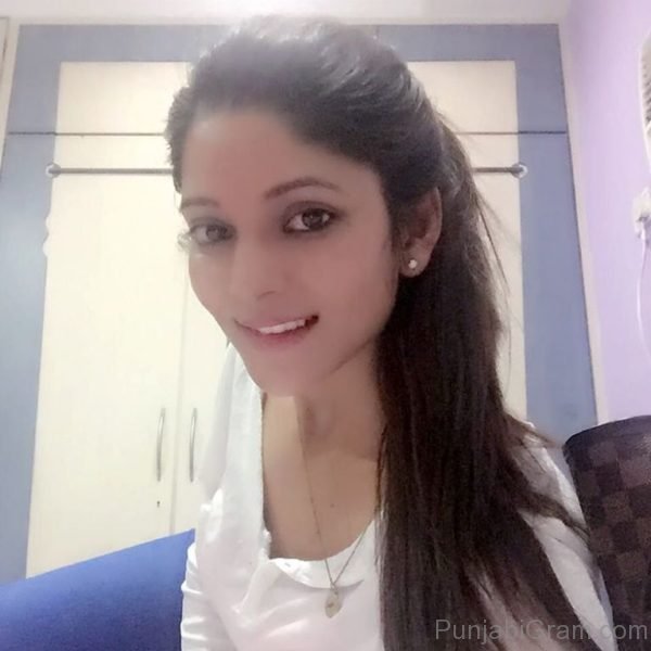 Pic Of Gorgeous Kaajal Jain-219