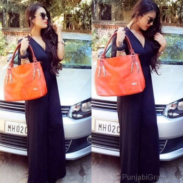 Pic Of Stylish Neha Malik-0440