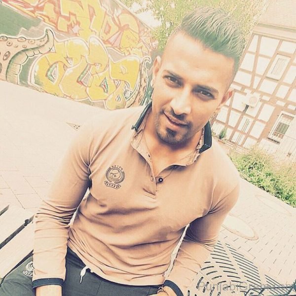 Garry Sandhu Looking Impressive-044