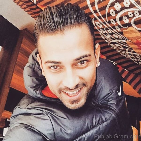 Garry Sandhu Looking Nice-064