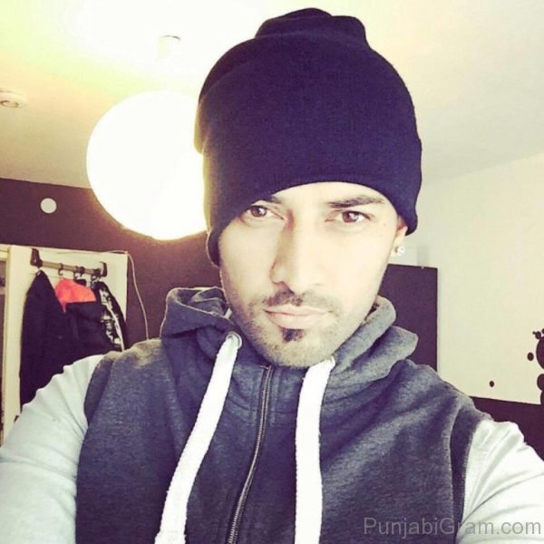 Garry sandhu looking nice