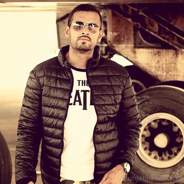 Image Of Garry Sandhu Looking Impressive-287