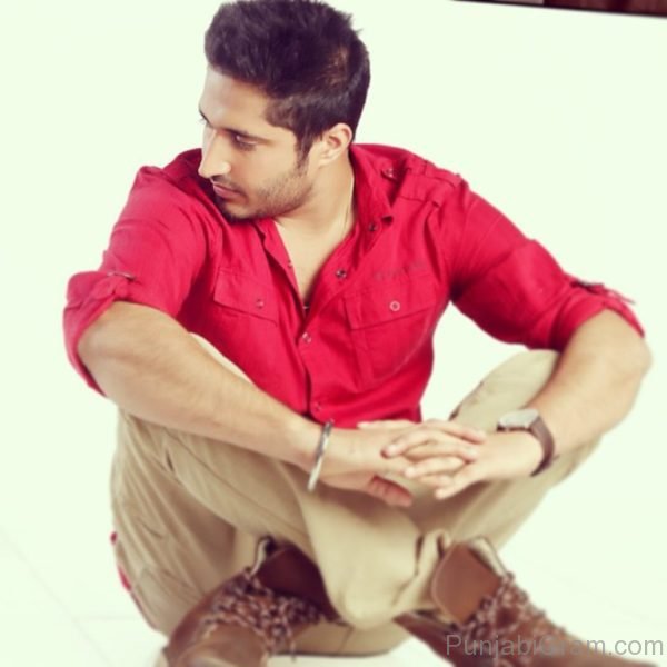 Image Of Jassi  Looking Handsome-372