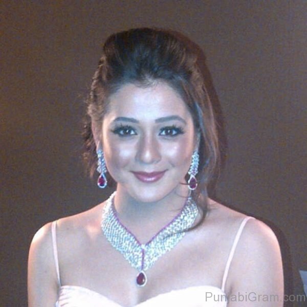 Image Of  Priyal Gor Looking Superb-192