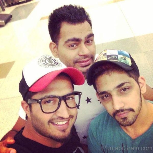 Jassi Gill With Other Singer-647