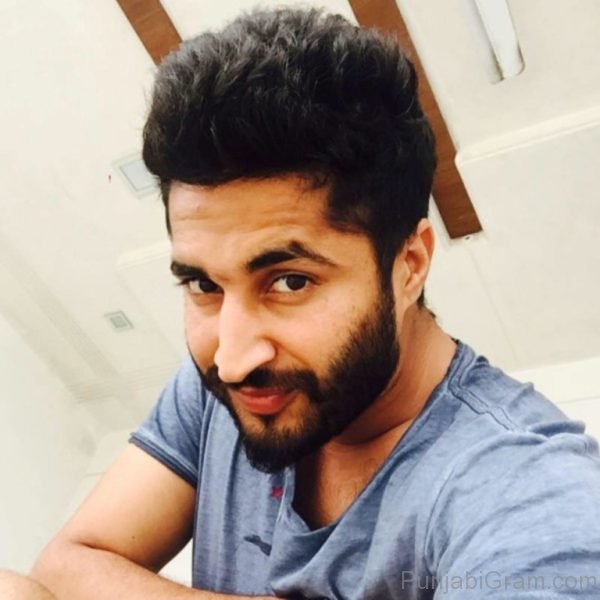 Jassi gill looking dashing 3