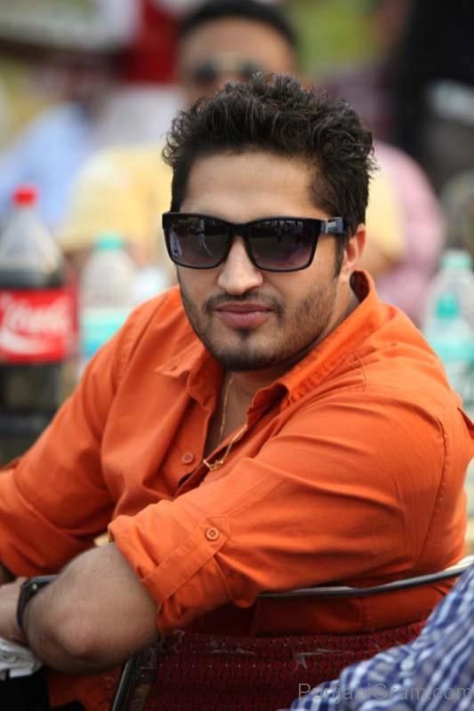 Jassi gill looking dashing 33