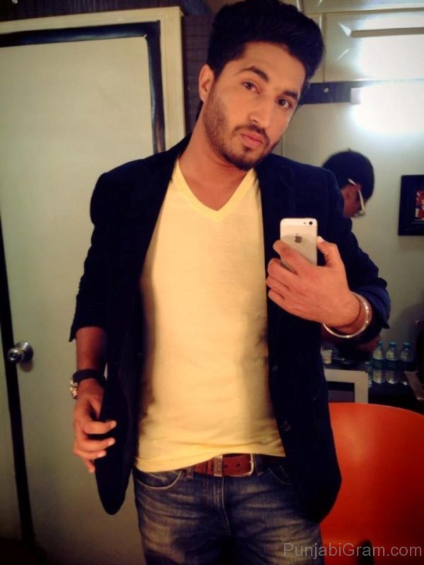 Jassi gill looking dashing 63