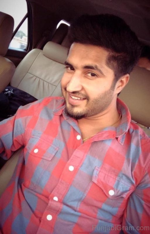 Jassi gill looking nice 920